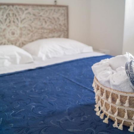Casa vacanza a 10 metri dal mare Polignano a Mare Esterno foto