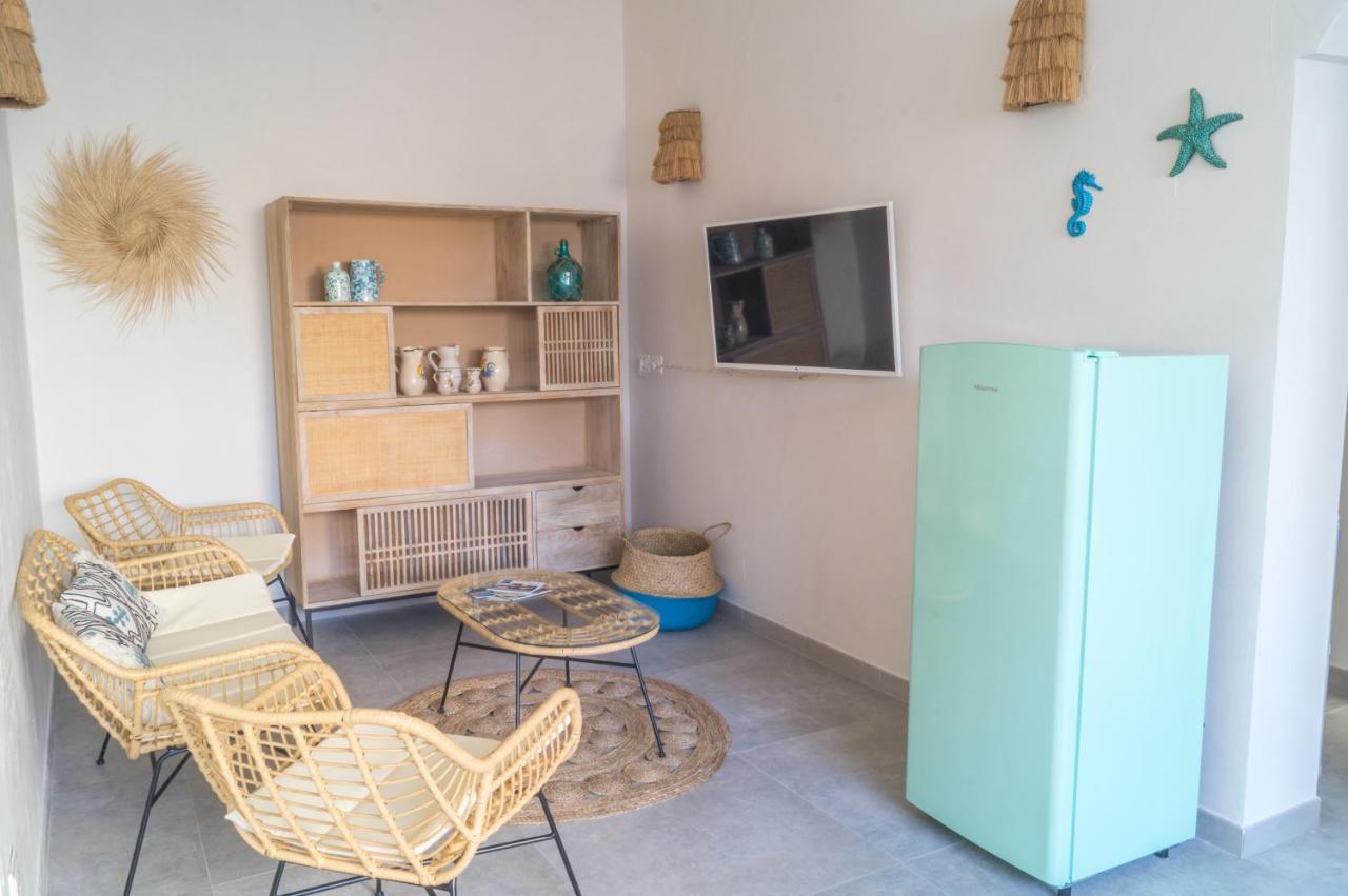 Casa vacanza a 10 metri dal mare Polignano a Mare Esterno foto